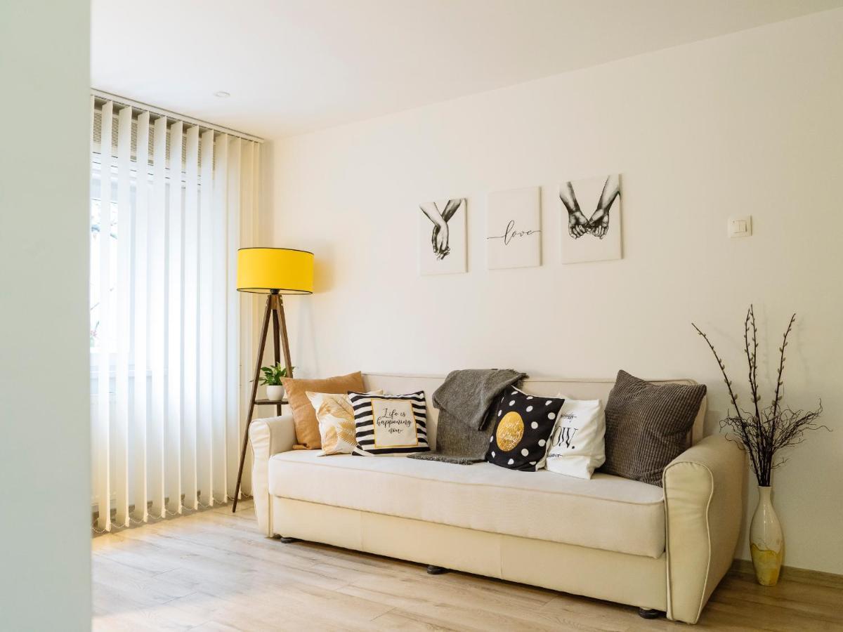 Zen Life Luxury Apartment - Herastrau Bucharest Exterior photo